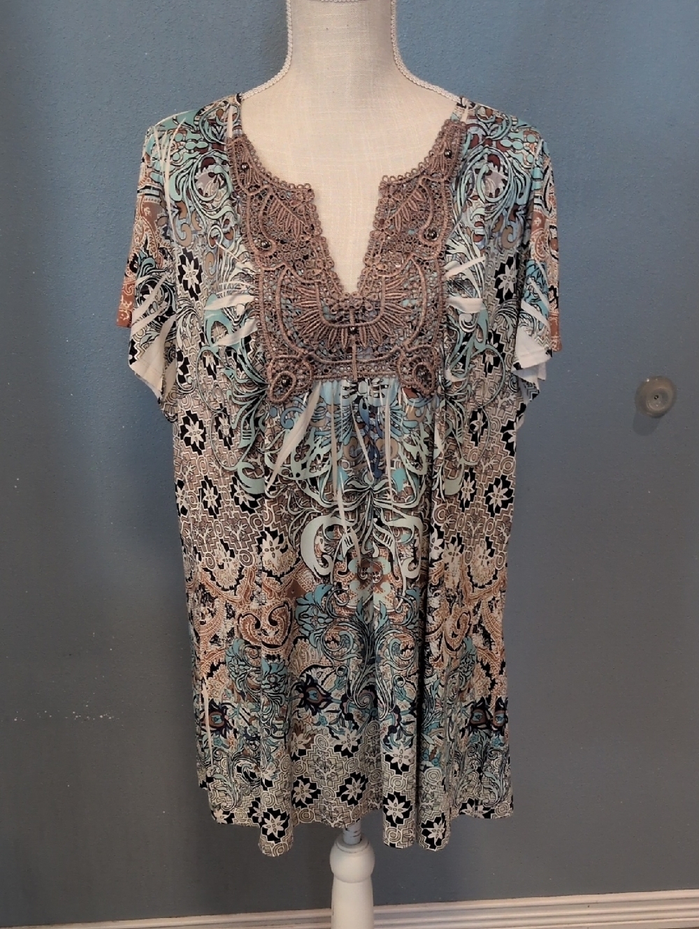 RozAli Flowy PaisleyPrint Embroidery Vneck Short Sleeve Blouse Boho Festival Art